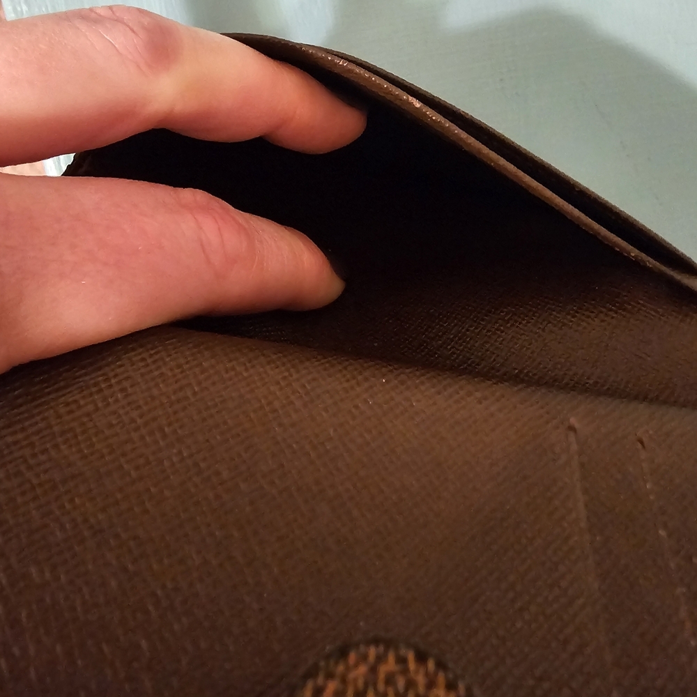 Louis Vuitton Portefeuille Viennois Wallet - Picture 8 of 15